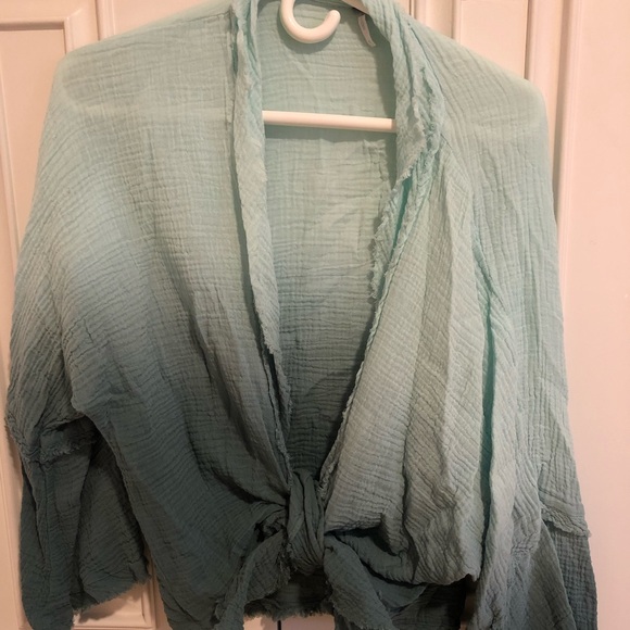 Brand: Young fabulous and broke - Picture 2 of 2